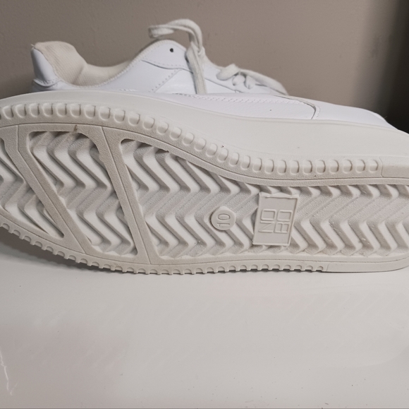 Women no boundary all white platform sneakers, size 10, white - Picture 6 of 6